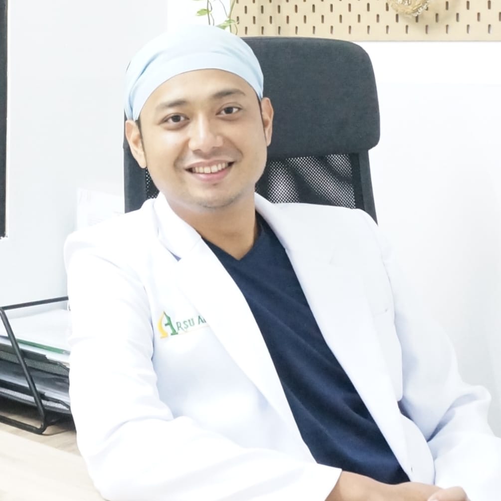 dr M. Fadli, SpOG