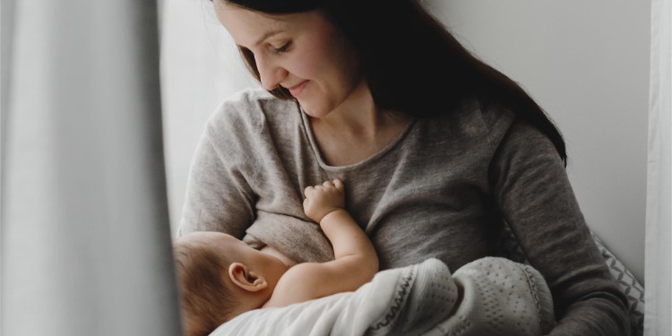 MANFAAT PEMBERIAN ASI EKSLUSIF